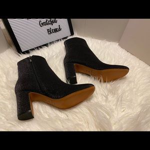 LAST☝️NIB Marc Fisher Ltd. Grazi Ankle Bootie
